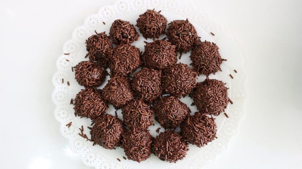Como fazer brigadeiro