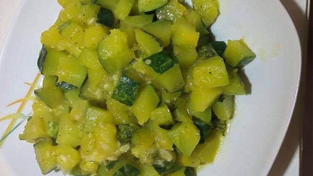 Como fazer abobrinha refogada: Passo a passo completo!