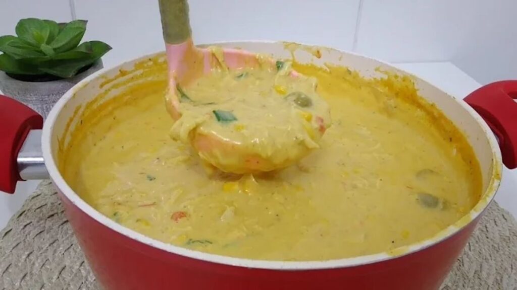 Como fazer creme de galinha: Receita completa!